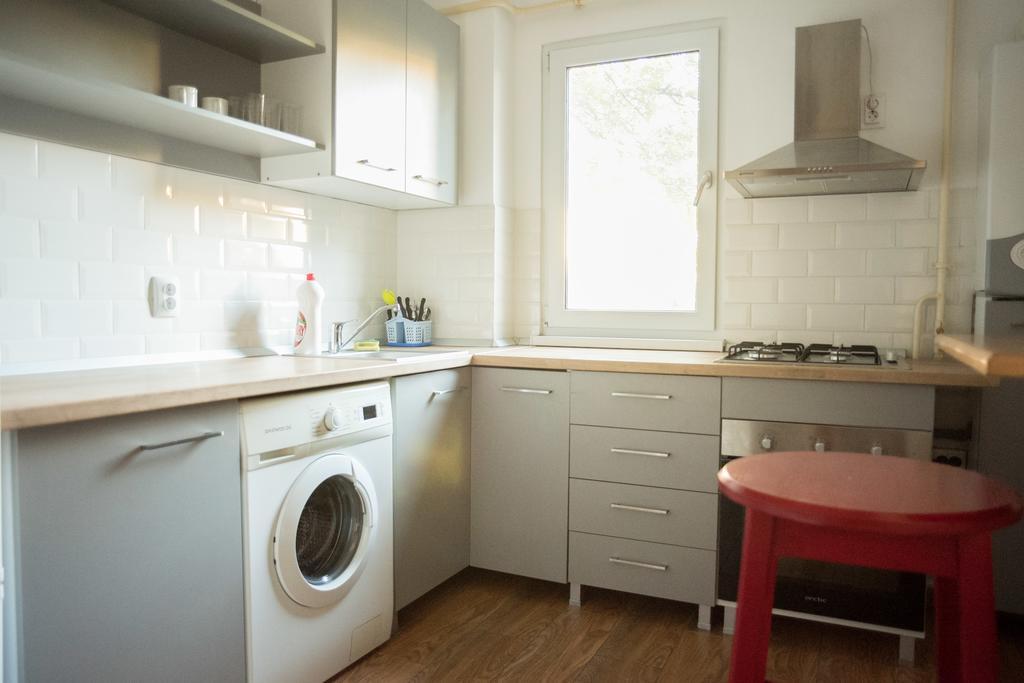 Executive Apartments 2 Крайова Екстериор снимка